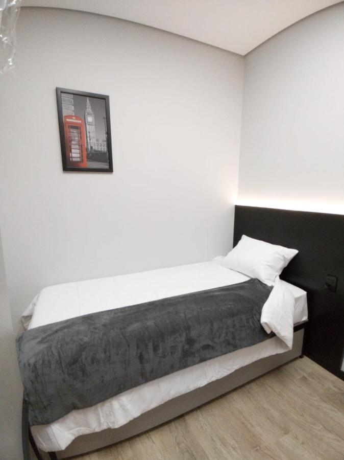 Pratiko Concept 4*